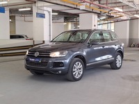 Used 2014 Volkswagen Touareg for sale in Dubai