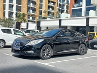 Used 2014 Hyundai Azera for sale in Dubai