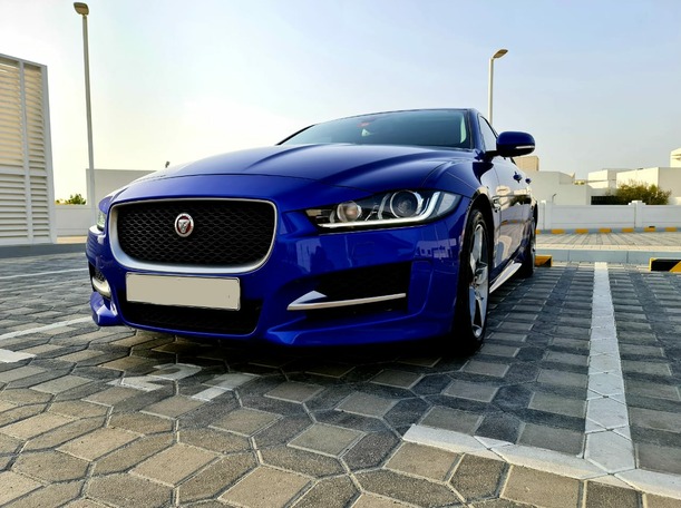 Car image 20
