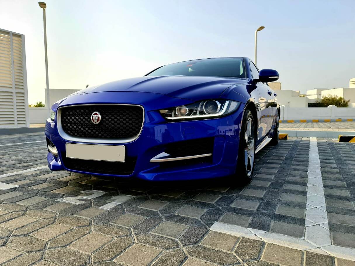 Car image 20