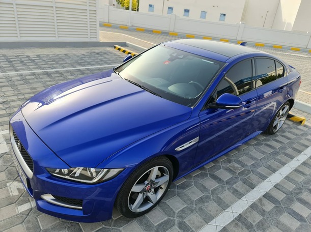 Car image 21