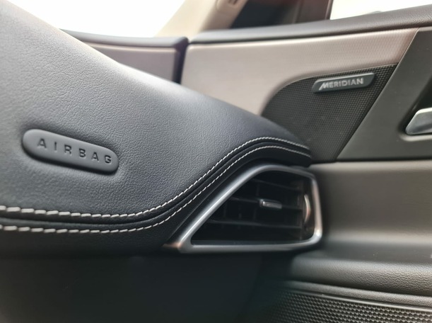 Car image 31