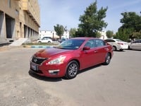 نيسان ألتيما