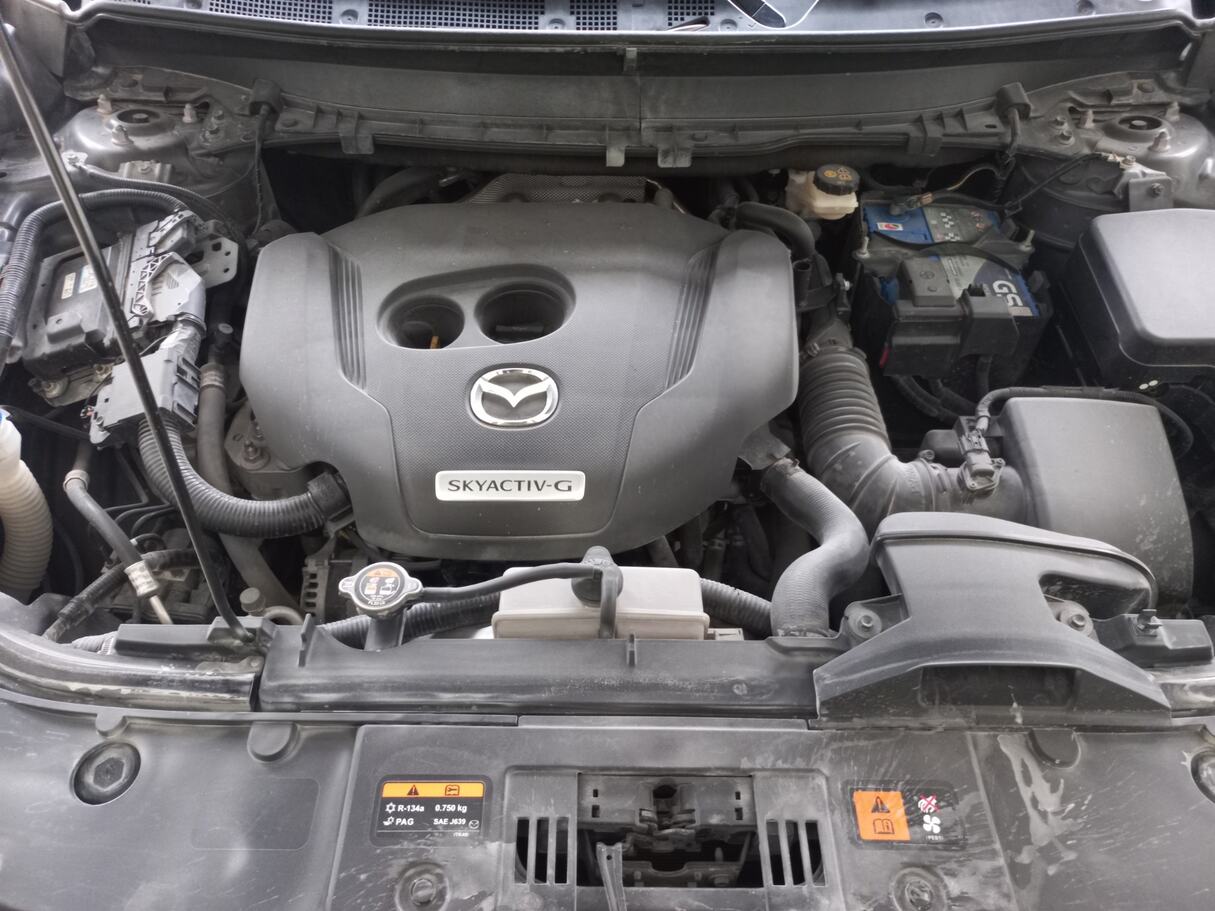 Car image 21