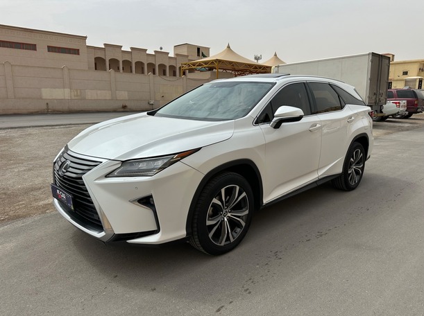 lexus