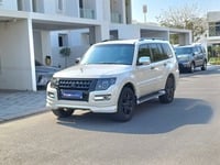 Used 2020 Mitsubishi Pajero for sale in Dubai