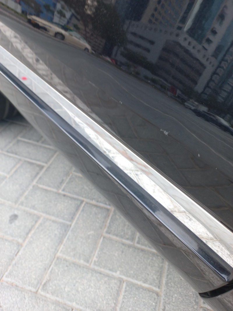 Used 2016 Volkswagen Touareg for sale in Dubai