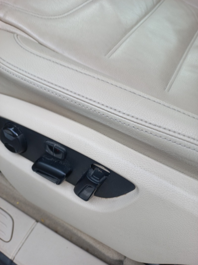Used 2016 Volkswagen Touareg for sale in Dubai
