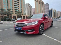 Used 2017 Honda Accord for sale in Dubai