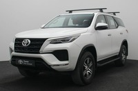 Used 2023 Toyota Fortuner for sale in Dubai