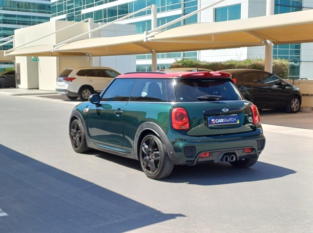 Car image 7