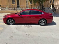 Used 2021 Lexus ES250 for sale in Riyadh