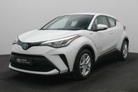 مستعمله 2023 تويوتا C-HR للبيع فى عجمان