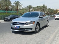 Used 2016 Volkswagen Passat for sale in Dubai