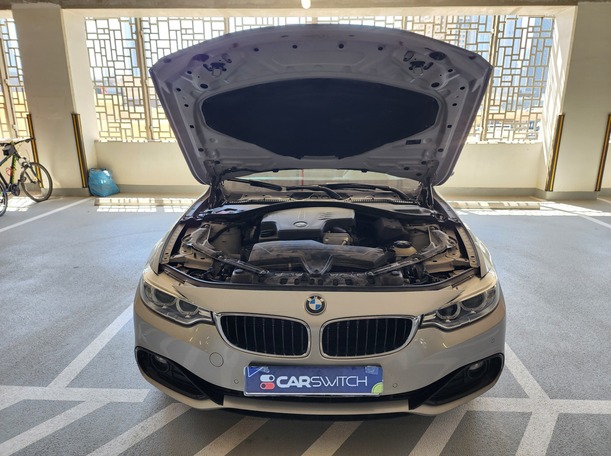 Car image 26