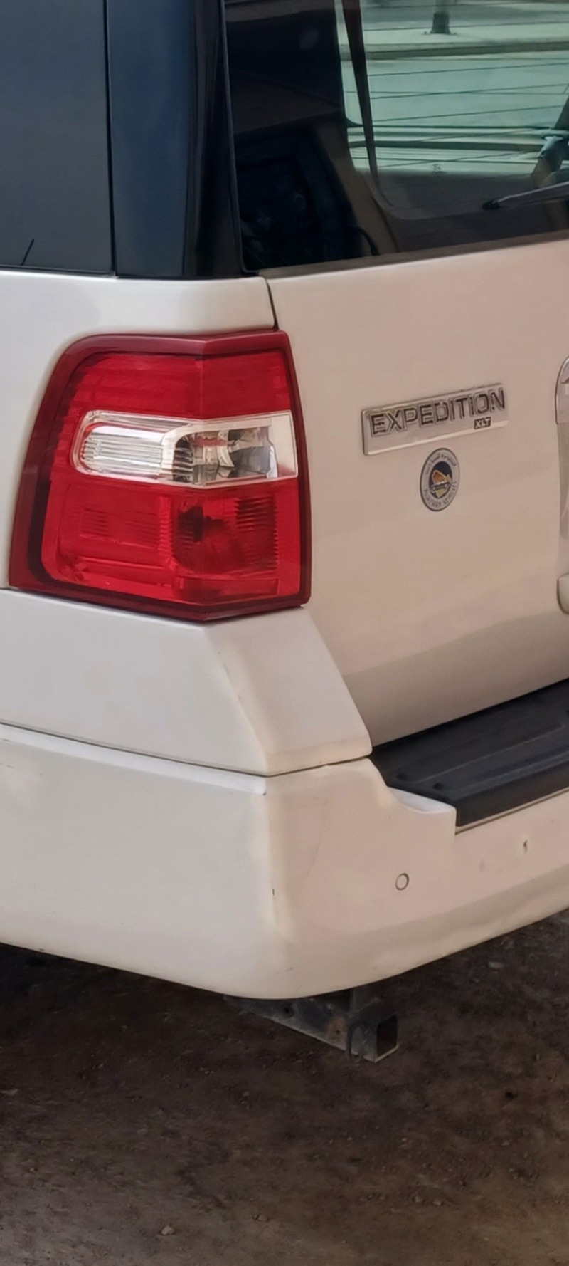 Used 2014 Ford Expedition for sale in Riyadh