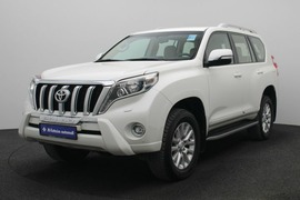 Toyota Prado Used 2017 Toyota Prado for sale in Dubai
