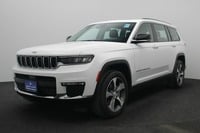 Used 2023 Jeep Grand Cherokee for sale in Dubai