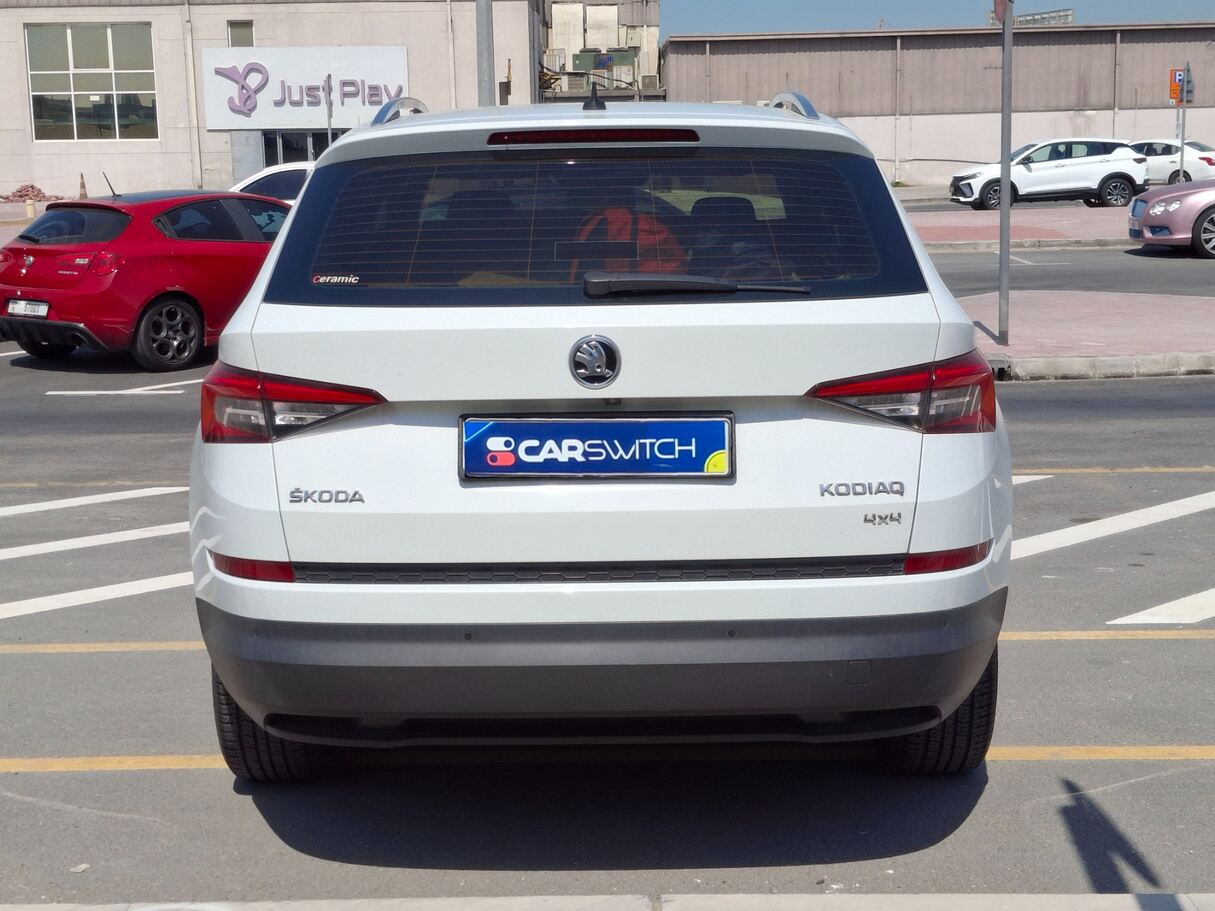 Car image 6
