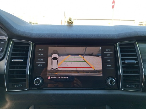 Car image 21