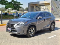 لكزس NX200