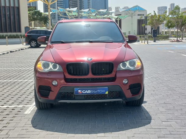 Car image 2