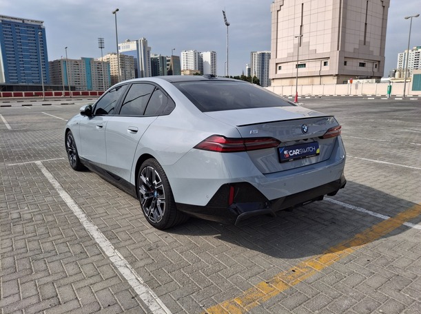 Car image 7