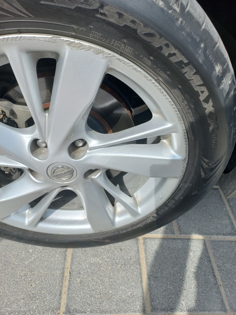 Used 2016 Nissan Altima for sale in Dubai