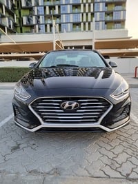 Used 2019 Hyundai Sonata for sale in Dubai