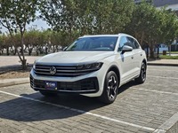 Used 2024 Volkswagen Touareg for sale in Dubai