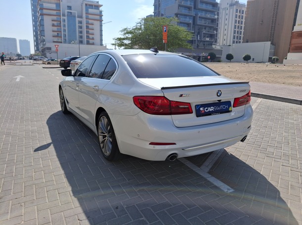 Car image 7