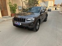 Used 2015 Jeep Grand Cherokee for sale in Riyadh