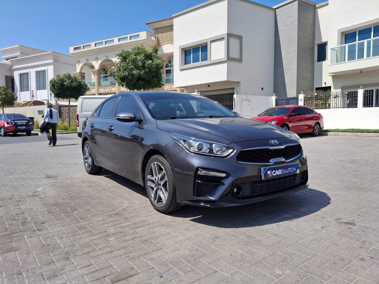 Car image 3