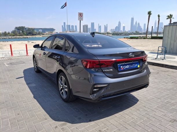Car image 7