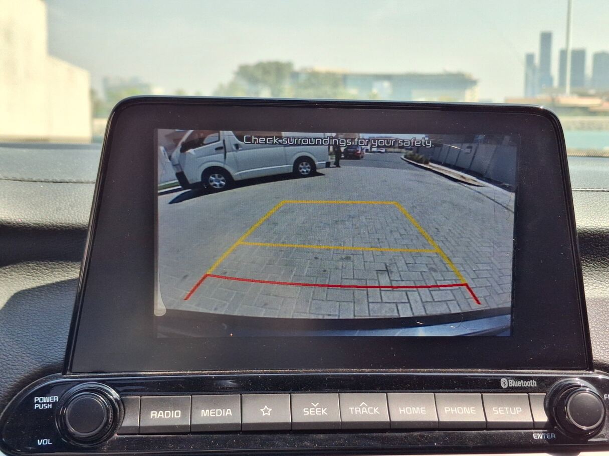 Car image 26