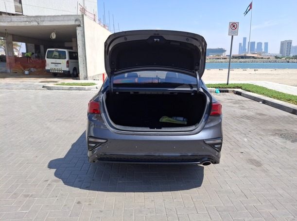 Car image 20
