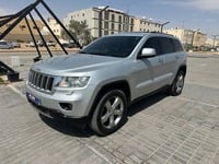 Used 2013 Jeep Cherokee for sale in Riyadh