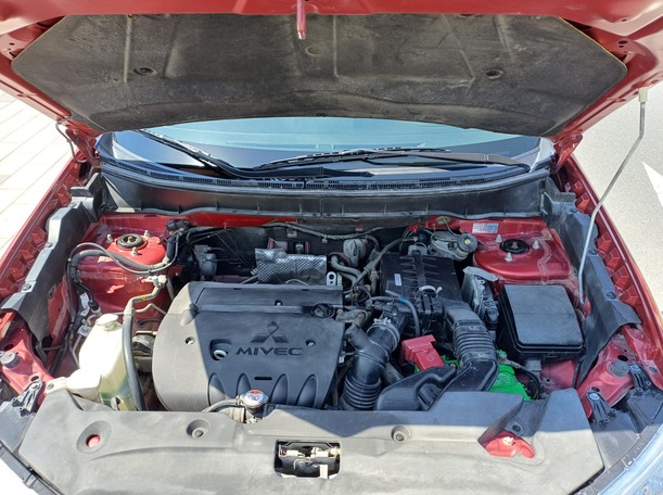 Car image 24