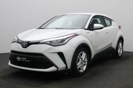 Toyota C-HR Used 2023 Toyota C-HR for sale in Dubai