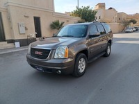 Used 2014 GMC Yukon for sale in Riyadh