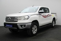 Used 2020 Toyota Hilux for sale in Dubai