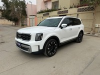 Used 2023 Kia Telluride for sale in Riyadh