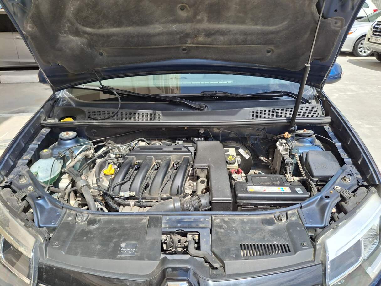 Car image 26