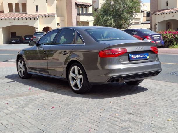 Car image 7