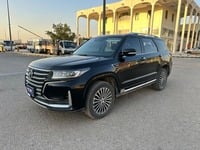 Used 2022 Changan CS95 for sale in Riyadh