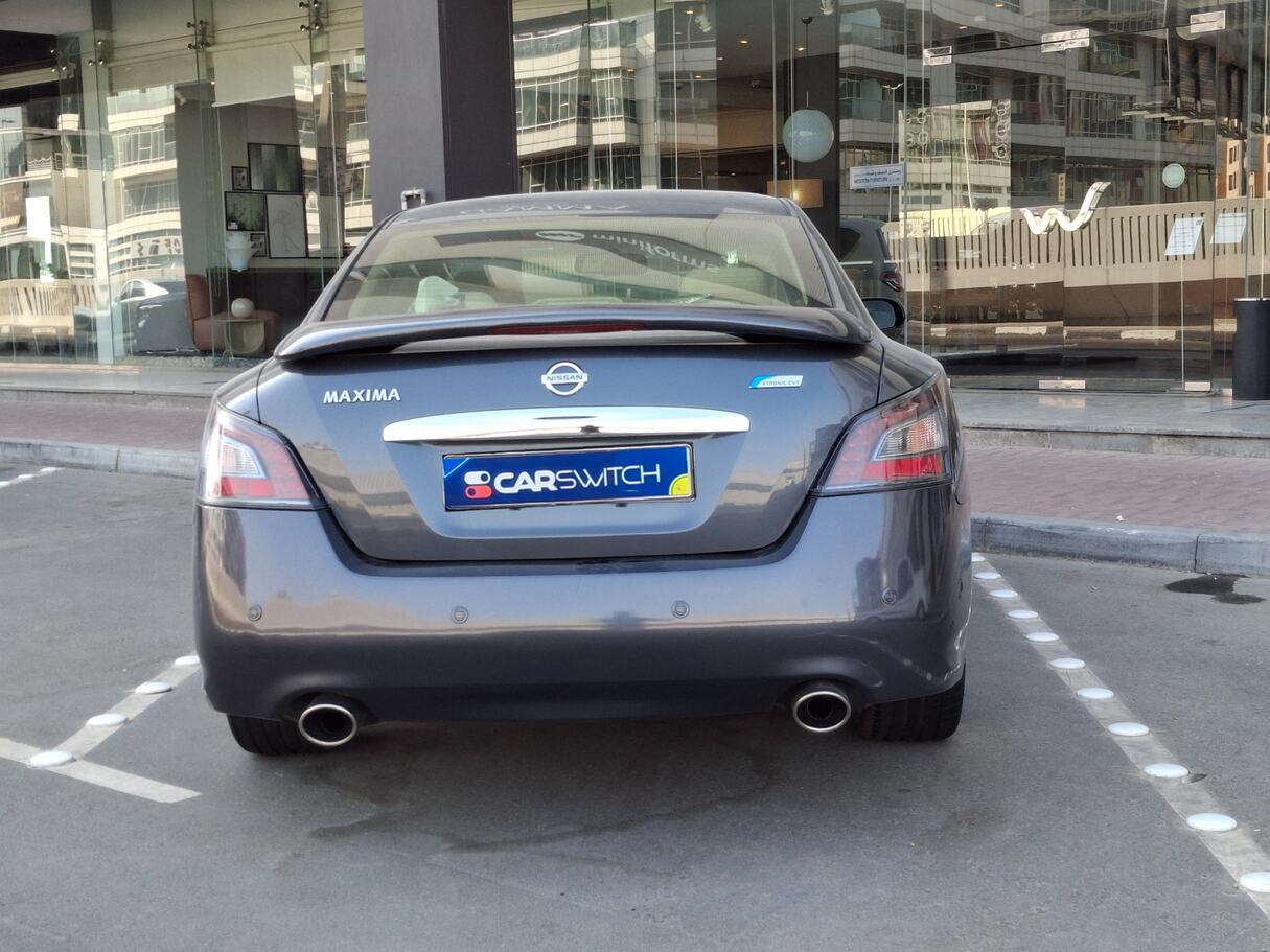 Car image 6