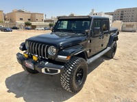 Used 2021 Jeep Gladiator for sale in Riyadh