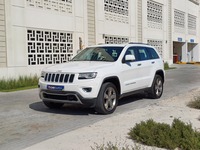 Used 2014 Jeep Grand Cherokee for sale in Dubai