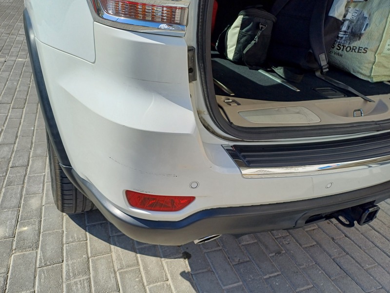 Used 2014 Jeep Grand Cherokee for sale in Dubai