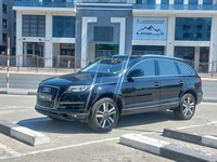 Used 2014 Audi Q7 for sale in Dubai